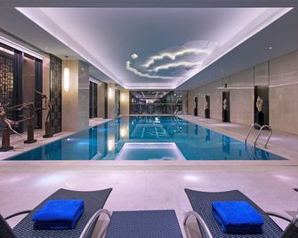 Wanda Vista Changsha - Changsha - Pileta