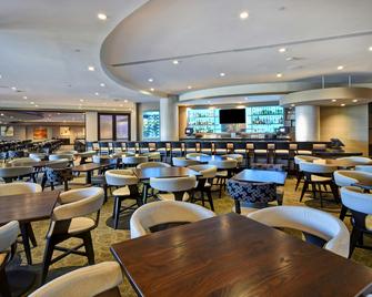 DoubleTree by Hilton Pleasanton at the Club - Pleasanton - Restaurant