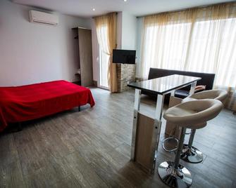 Apartamentos Bcntourism - Pineda de Mar - Bedroom