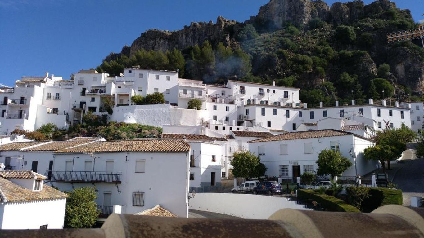 Alojamiento Rural El Pinsapo