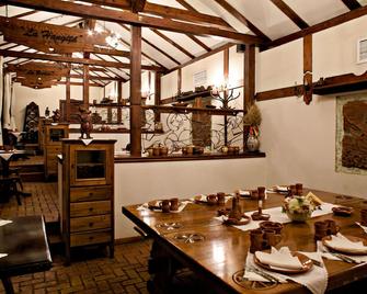 Hotel Bellaria - Iași - Restaurang