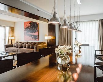 Sheraton Salta Hotel - סלטה - סלון