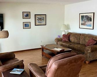 Westview Retreat - 2 Bed 2 Bath home on the Mississippi River - Thomson - Sala de estar