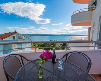 Bucar - Crikvenica - Balkon