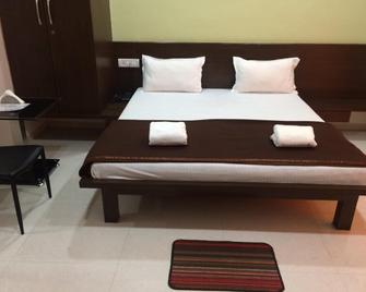 Hotel Shivas Inn - Trimbak - Habitación