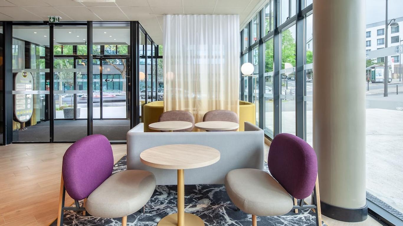 بي آند بي هوتل باريس بورت ديه ليلاس