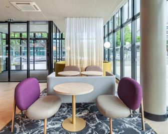 B&B HOTEL Paris Porte des Lilas - פריז - טרקלין