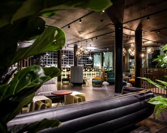 Motel One Antwerp - Antwerp - Building