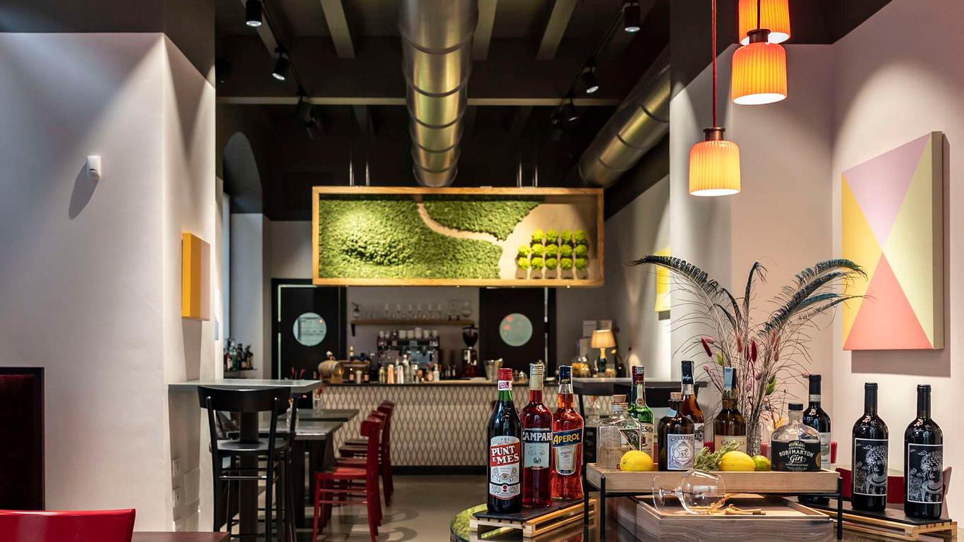 Savona 18 Suites