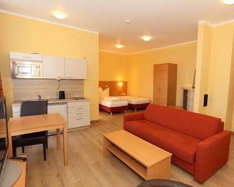 Appartementhotel Stade - Stade - Pokój dzienny