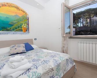Casa Vacanze La Via delle Stelle - Conca Dei Marini - Bedroom