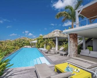 Villa Bahia Blue - Four Bedroom Villa, Sleeps 8 - Terres-Basses - Piscina