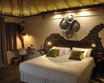 Mango Island Lodges - Saint Joseph - Bedroom