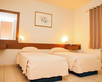 Hotel Fernandão - Pouso Alegre - Slaapkamer