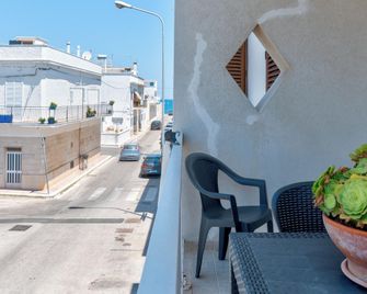 Appartamento La Rosa Dei Venti - Villanova - Balkon