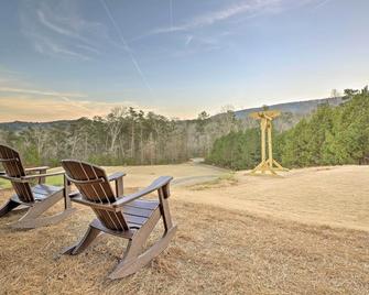 Indigo Cottage with Deck on Lake Arrowhead! - Waleska - Patio