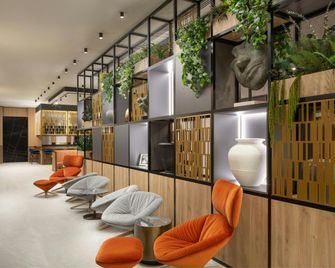 Courtyard by Marriott Cluj-Napoca Downtown - קלוז'-נאפוקה - לובי
