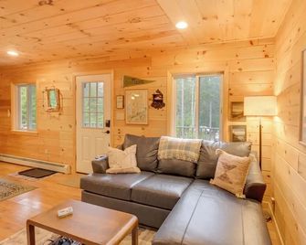 Cozy Acadia Area Cabin, Walk to Beach An - Prospect Harbor