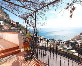 Estate4home - Maison Lirio - Positano - Balcony
