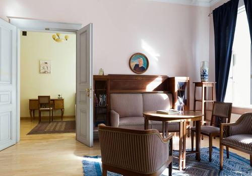 Chopin Boutique B&B from $56. Warsaw Hotel Deals & Reviews - KAYAK