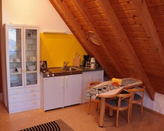 Apartment 'Karibuni' im Wanderparadies - Sasbachwalden - Kitchen
