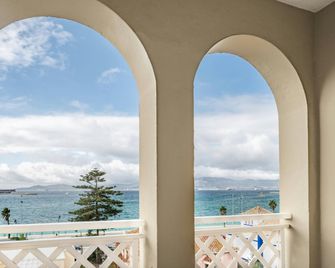 AC Hotels by Marriott La Línea - La Línea de la Concepción - Balkon