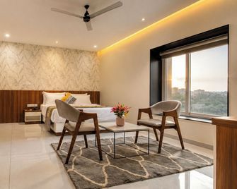The Sapphire Hotel - Belgaum