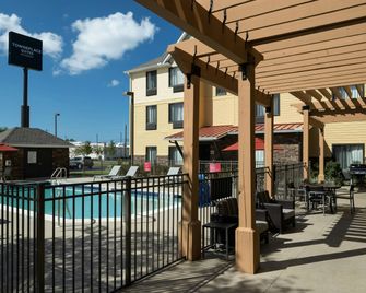 TownePlace Suites by Marriott Panama City - פנמה סיטי - בריכה