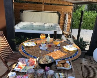La chambre des Onglous - Marseillan