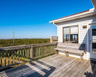Semi-Oceanfront Hot Tub Pool And Tennis Access - Nags Head - Balkon