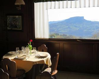 La Baita D'Oro Ristorante Residence - Monteduro - Dining room
