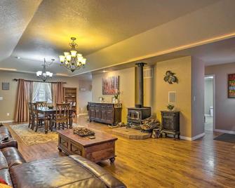 Secluded Woodland Park Home - Hike and Bike! - Woodland Park