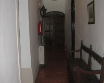 Monte Dos Apóstolos - Portalegre - Pasillo