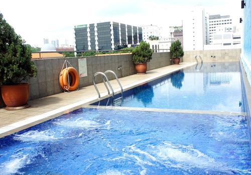 Hotel Royal Queens From 57 Singapore Hotel Deals Reviews Kayak