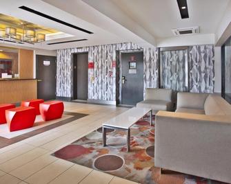 Brooklyn Motor Inn - Brooklyn - Lobby