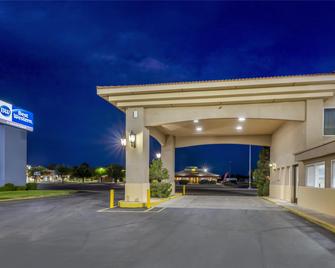 Best Western El Rancho Palacio - רוזוול - בניין