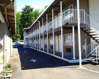 Grays Harbor Inn & Suites - Абердин