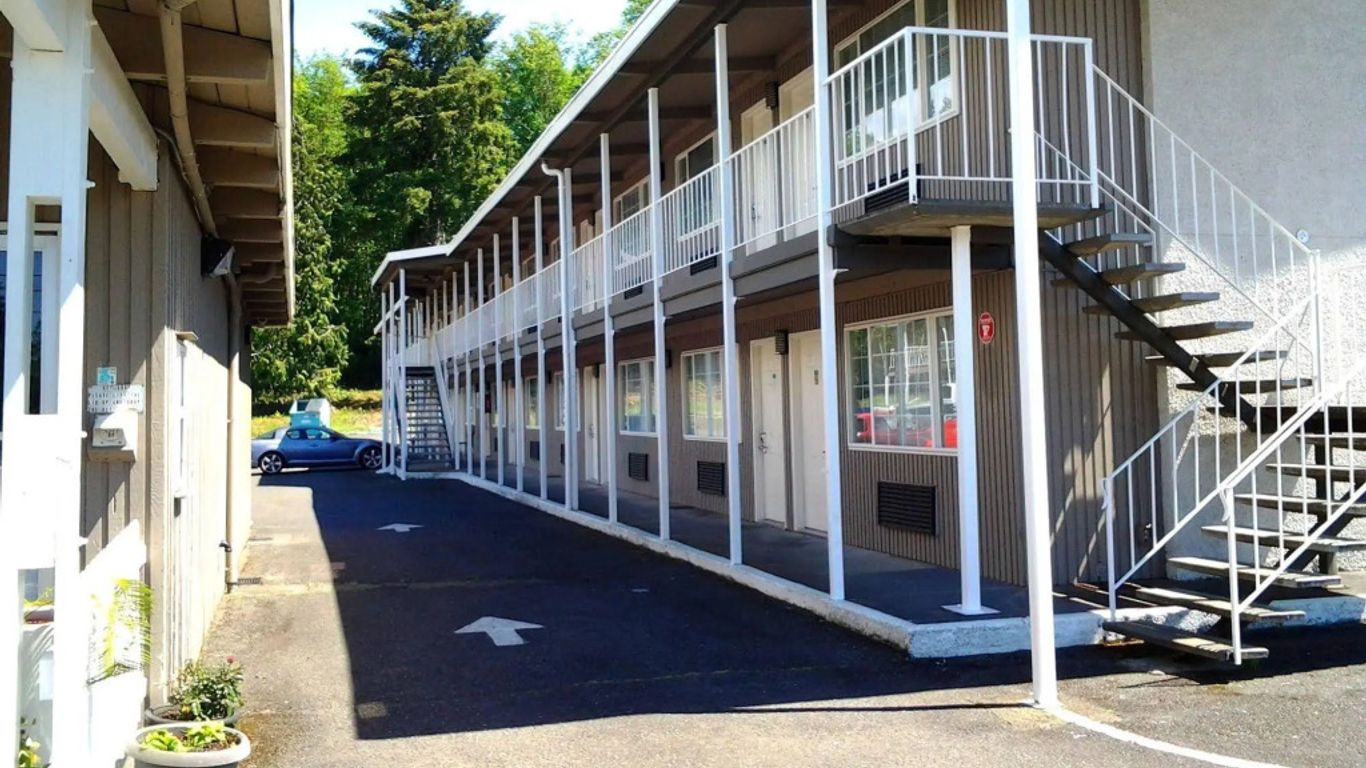 Grays Harbor Inn & Suites