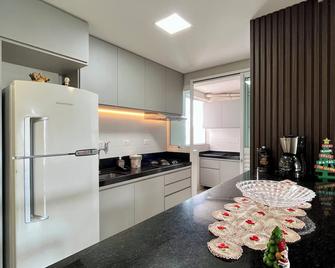 Maringá, Zona 07 - seu local de conforto e conveniência - Maringá - Cozinha