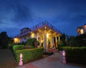 Ranthambore Bagh Palace - Sawāi Mādhopur - Building