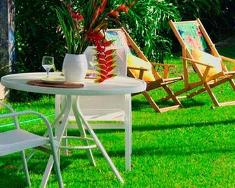 Regente Feijó Suites - Vila Muriqui