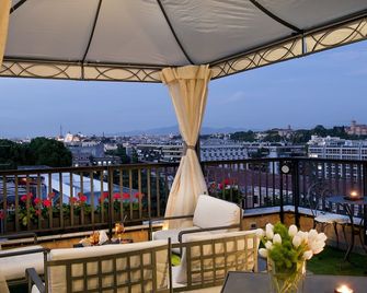 فندق تريليوسا بالاس كونغرس & سبا - روما - شرفة