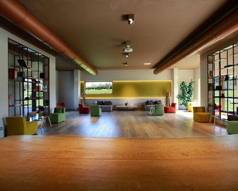 Cobue 'Wine Resort & Spa' - Pozzolengo - Hall d’entrée