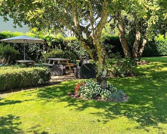 Chambre d'Hôtes L'Airial - Moustey - Innenhof