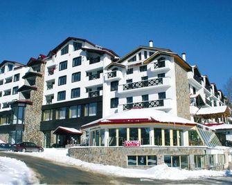 Snezhanka Hotel Pamporovo - Half Board & Swimming pool - Pamporovo - Edificio