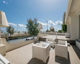 Hotel Continental - Senigallia - Balkon
