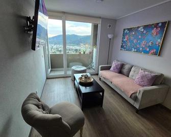 Acogedor Depto Centro de Temuco - Temuco - Living room