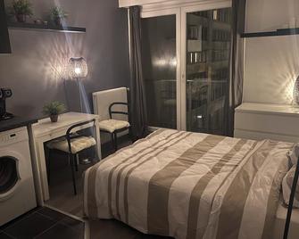 Appartement à Courbevoie - Courbevoie - Bedroom