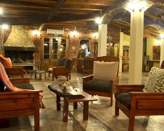 Posada Boutique El Encuentro Chacras de Coria - Chacras de Coria - Sala de estar