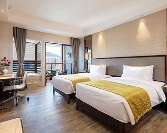 Sanya Yuexin Tomorrow Hotel - Sanya